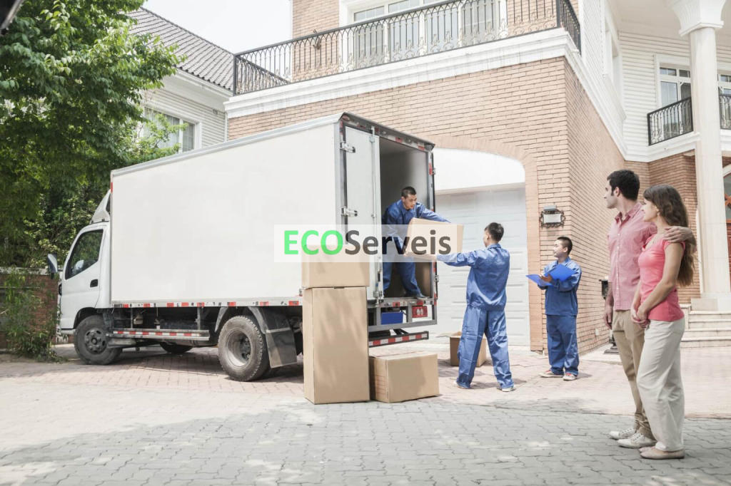 Una tasca de buidatge de pisos o cases eficient i professional amb EcoServeis a Sarral