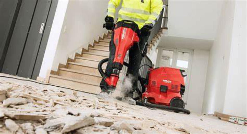 Servicios de derribos y demoliciones interiores sostenibles y de calidad con EcoServeis
