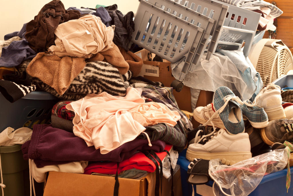 ¿Por qué debes confiar en expertos en limpieza para tratar el síndrome de Diógenes en tu hogar?