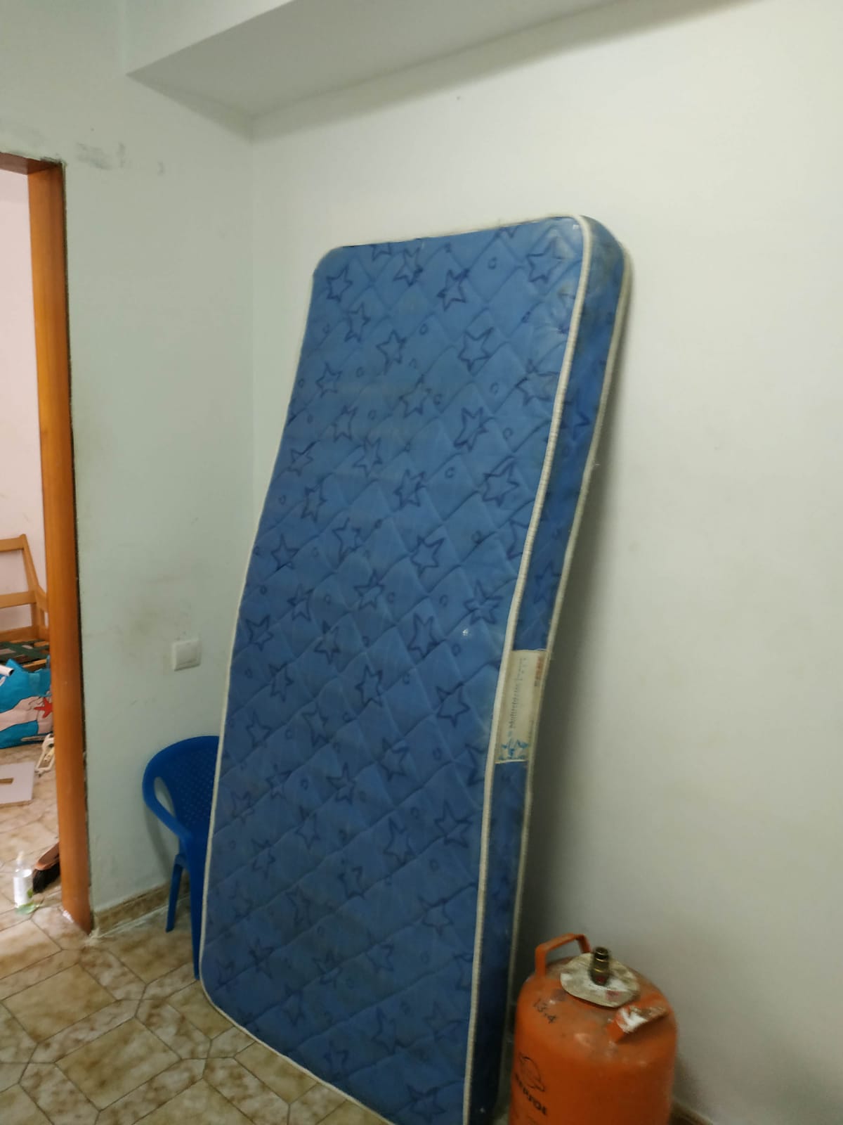 ¿Buscas vaciar tu piso de muebles viejos? Conoce nuestros precios en Tarragona