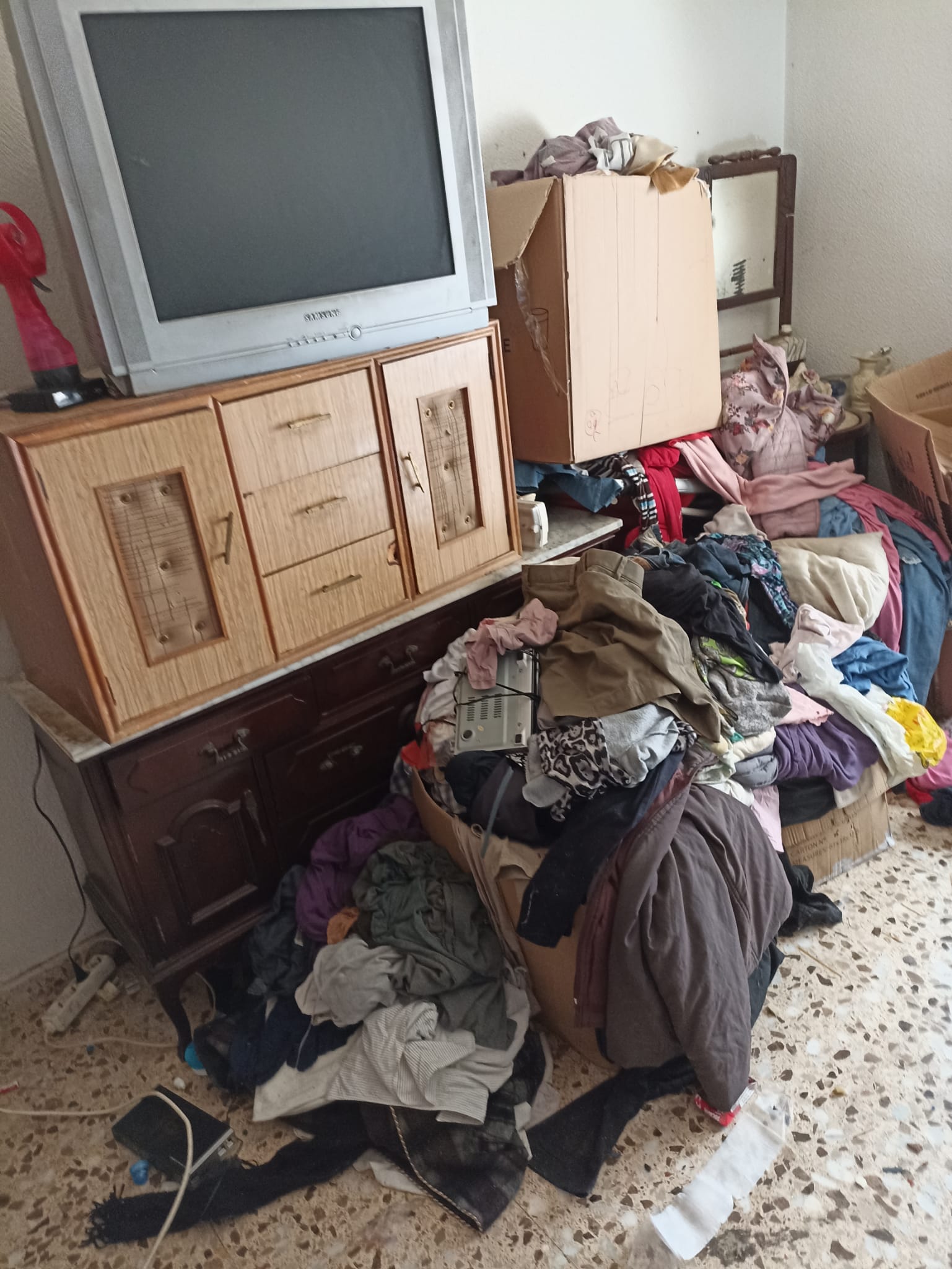 Empresa de vaciado de pisos y recogida de muebles en Maspujols | Personal capacitado para manejar cualquier tarea