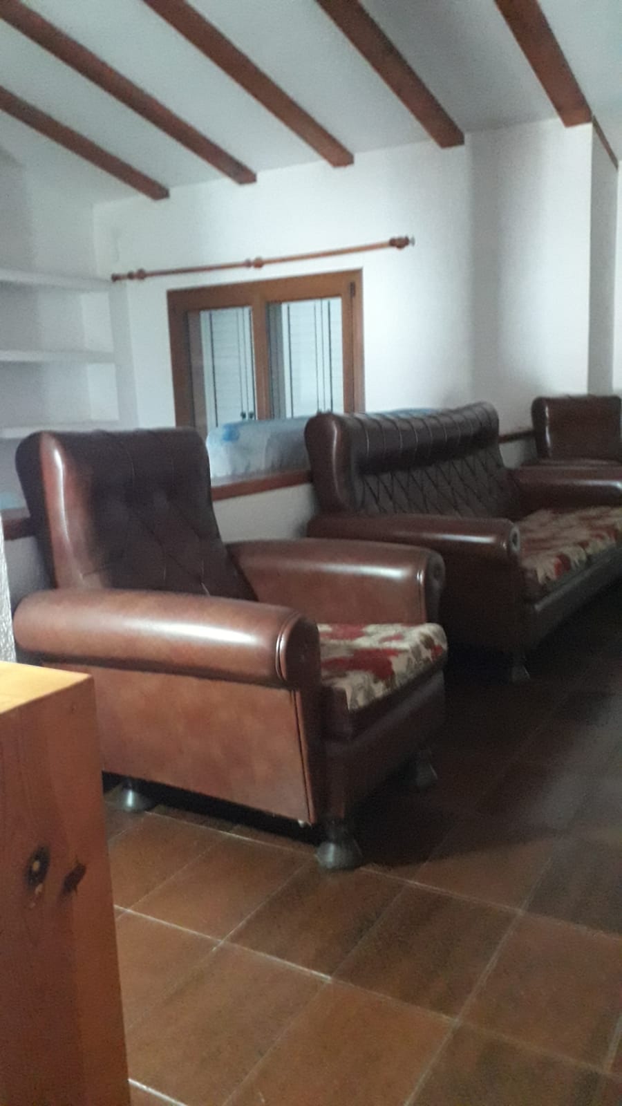 Reciclaje de muebles viejos y trastos en Aiguamúrcia - ¡Preservemos el medio ambiente juntos!